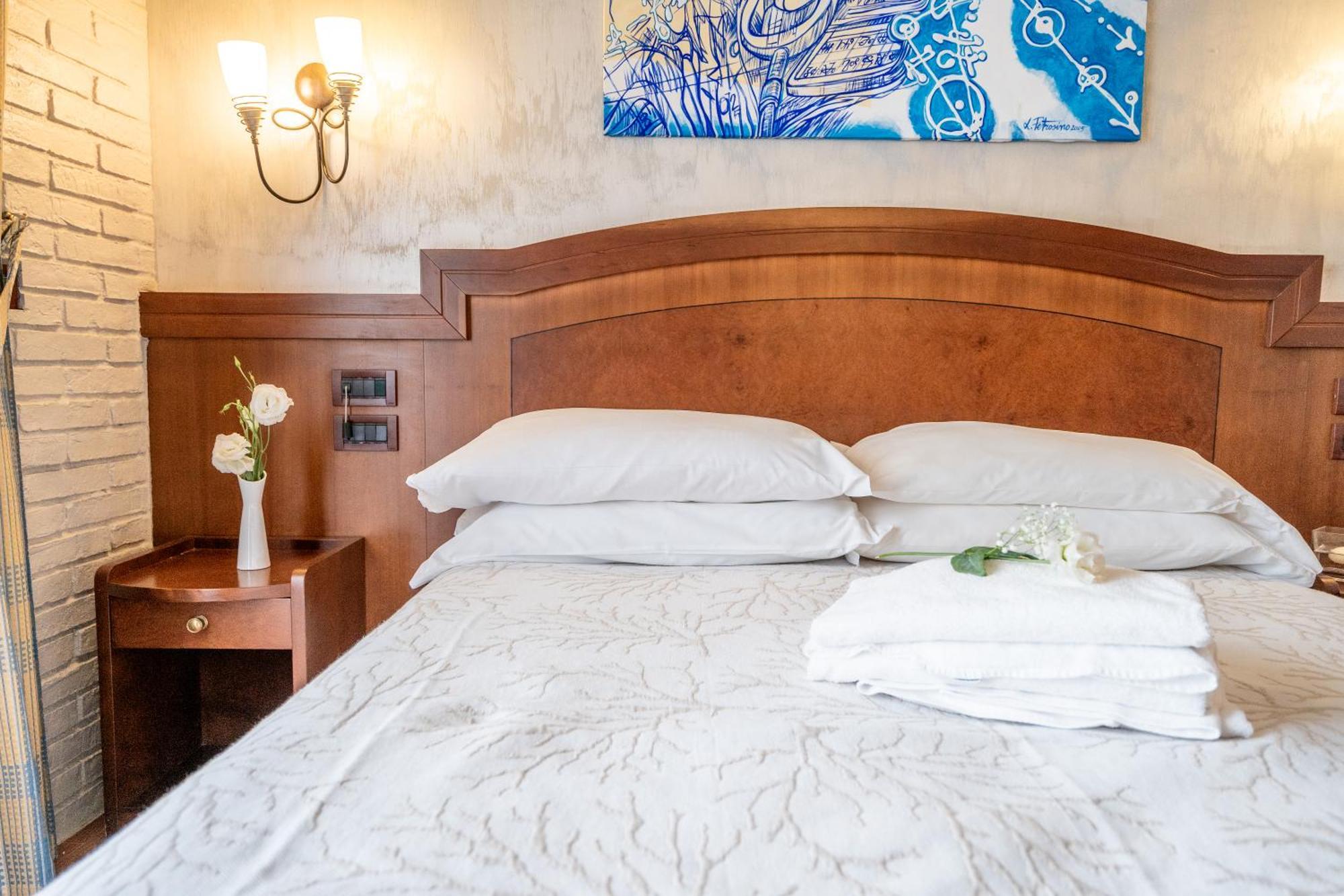 Art Hotel Santa Lucia Termoli Eksteriør billede