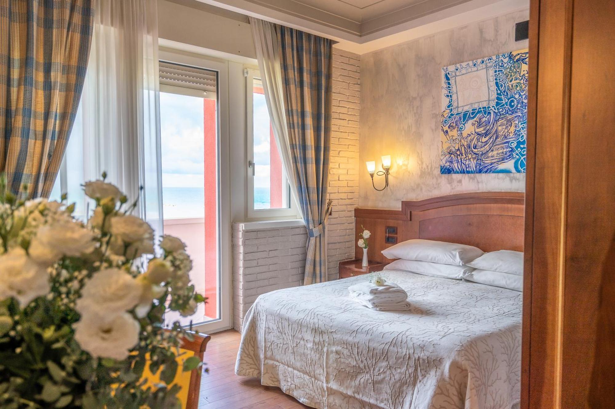 Art Hotel Santa Lucia Termoli Eksteriør billede