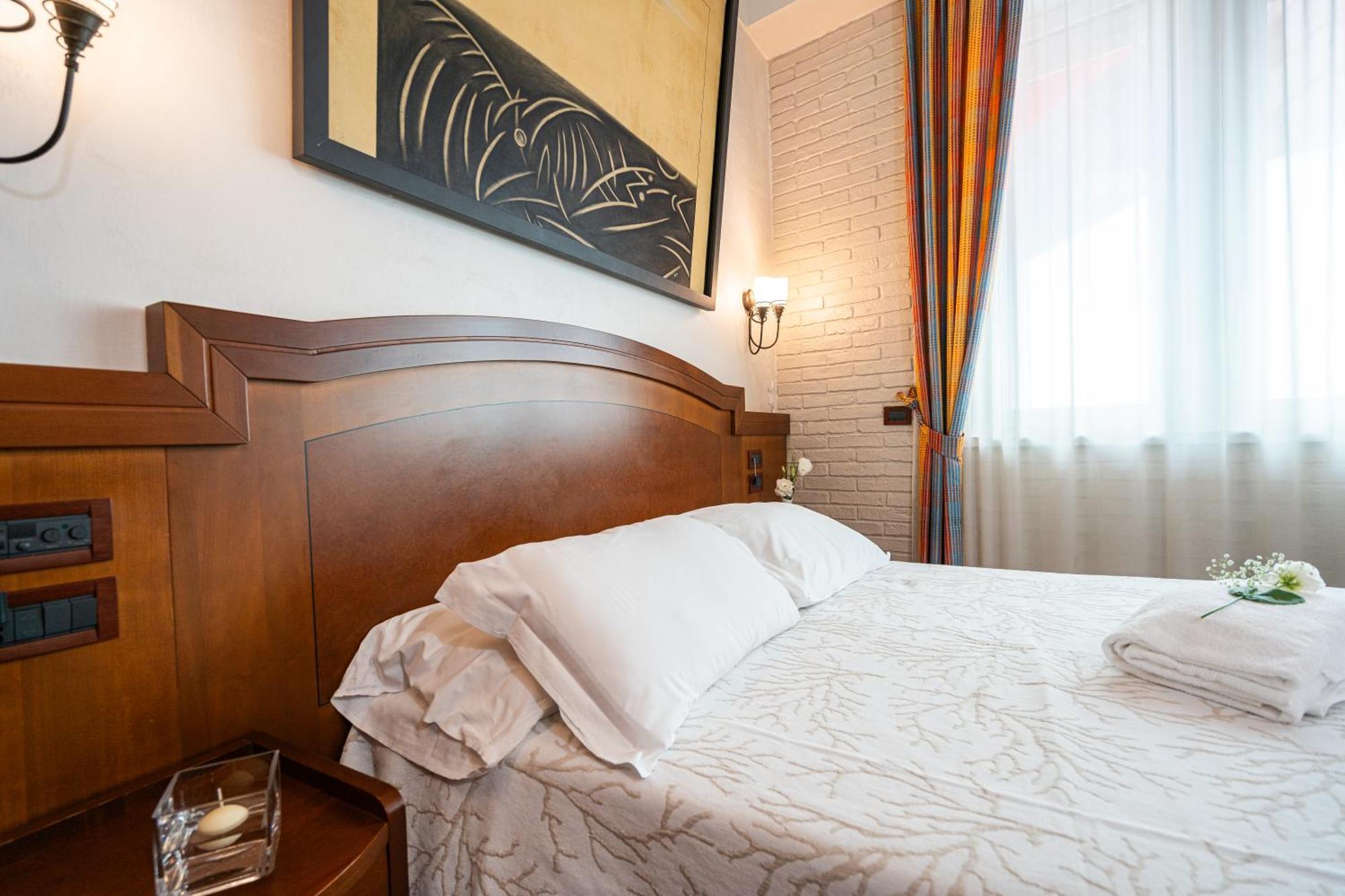 Art Hotel Santa Lucia Termoli Eksteriør billede