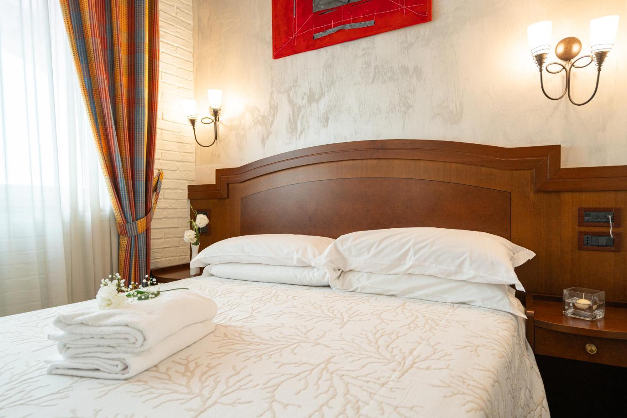 Art Hotel Santa Lucia Termoli Eksteriør billede