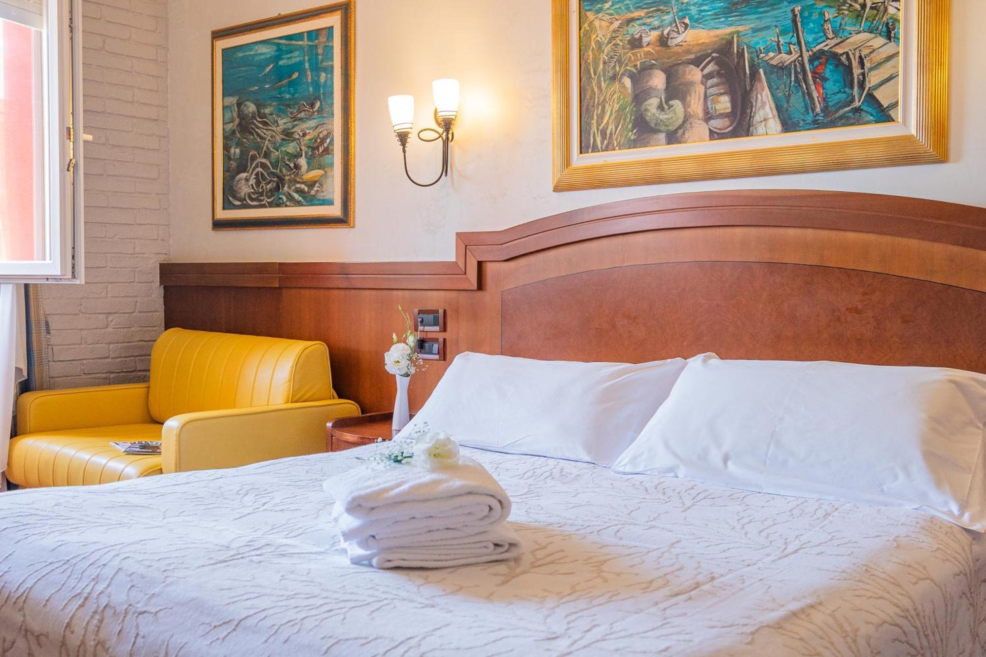 Art Hotel Santa Lucia Termoli Eksteriør billede