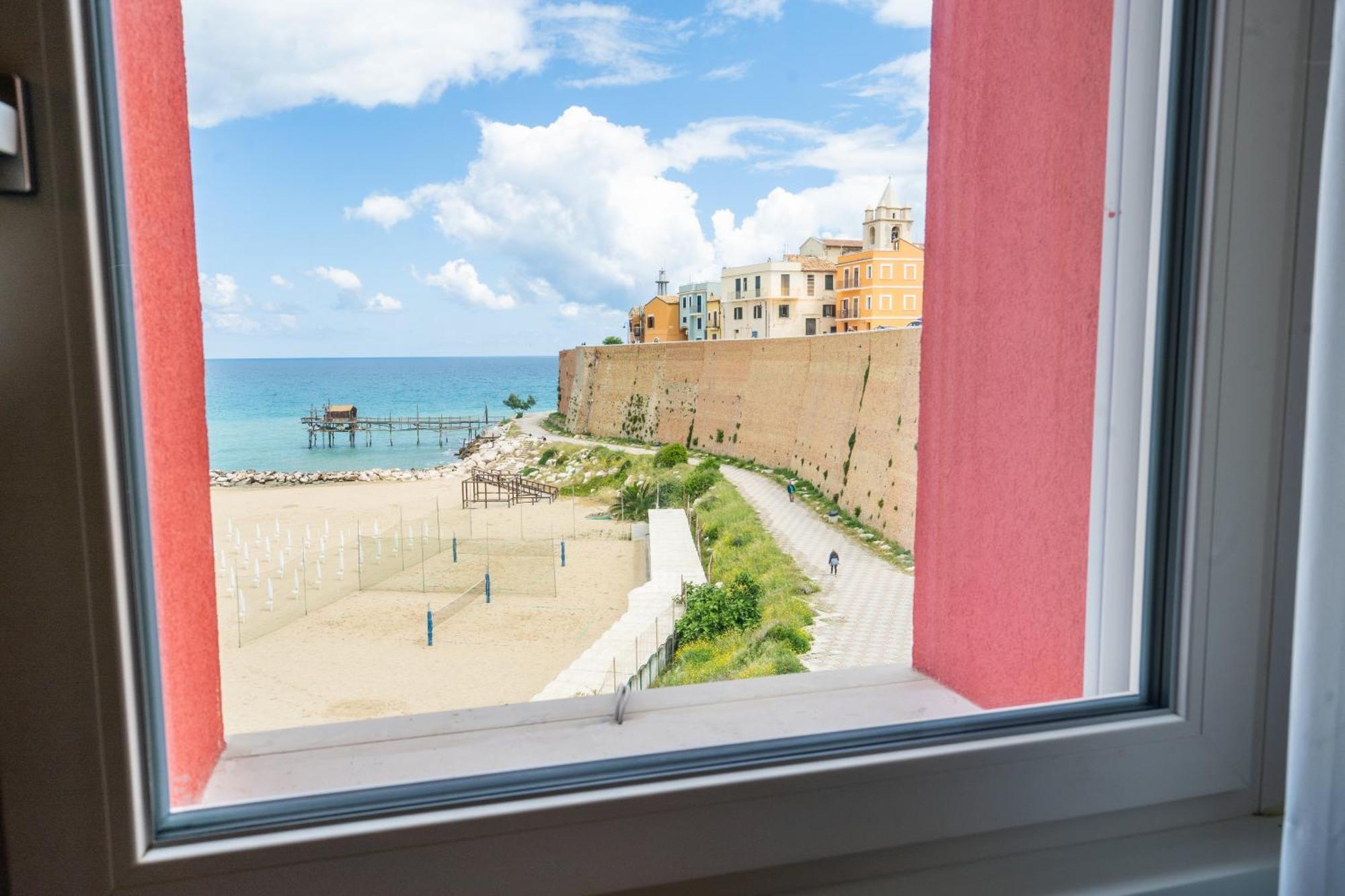 Art Hotel Santa Lucia Termoli Eksteriør billede