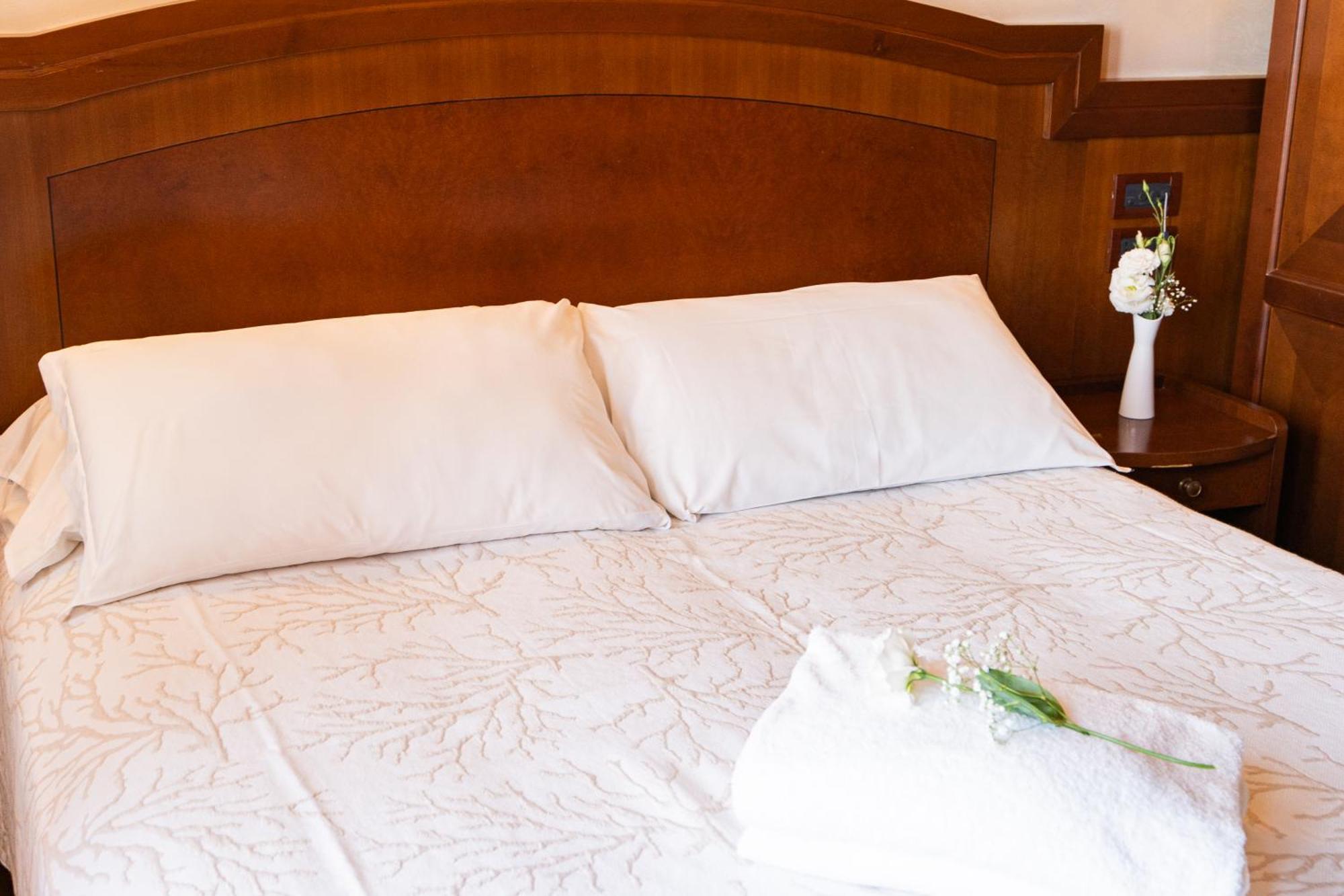 Art Hotel Santa Lucia Termoli Eksteriør billede