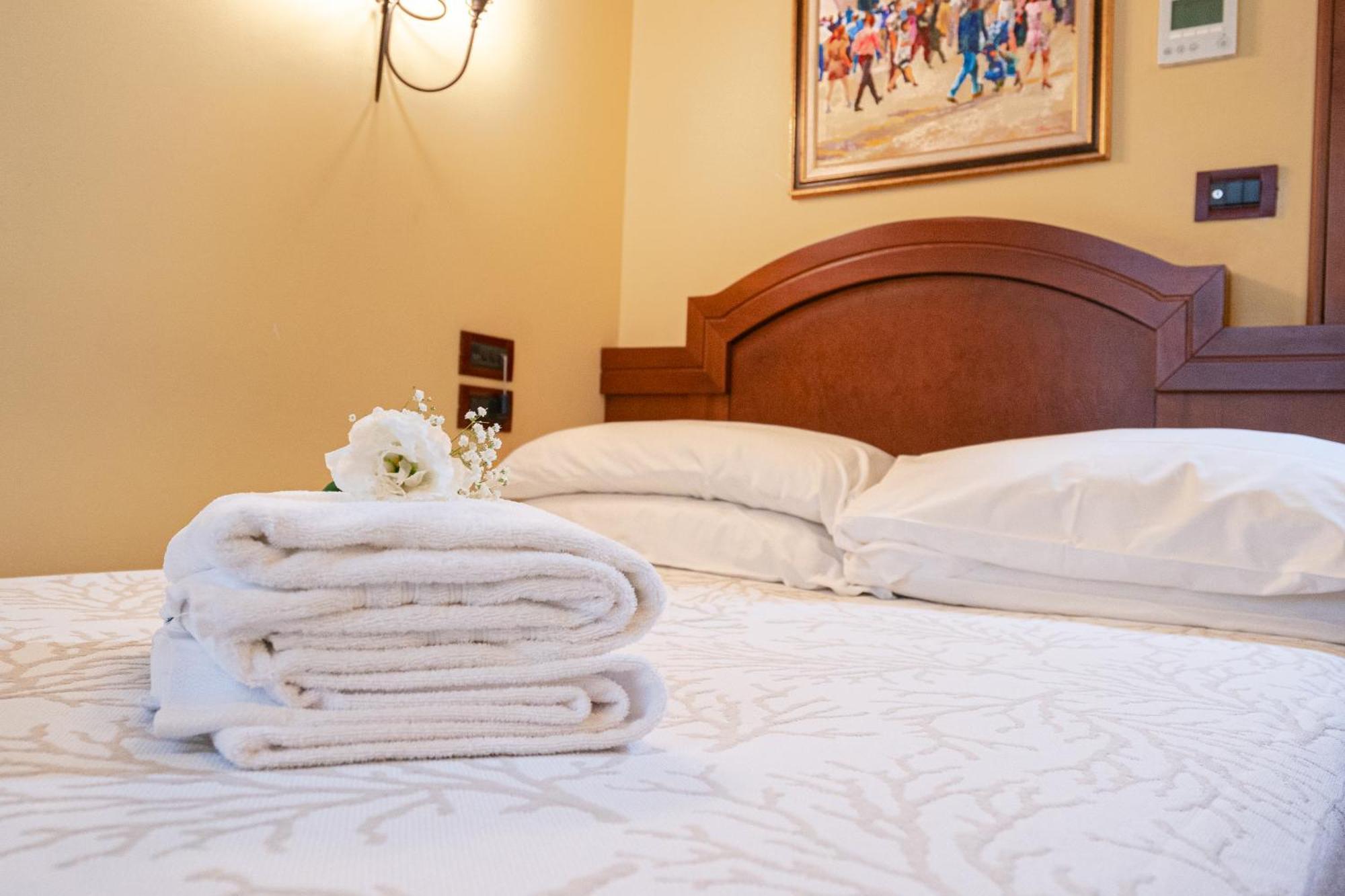 Art Hotel Santa Lucia Termoli Eksteriør billede