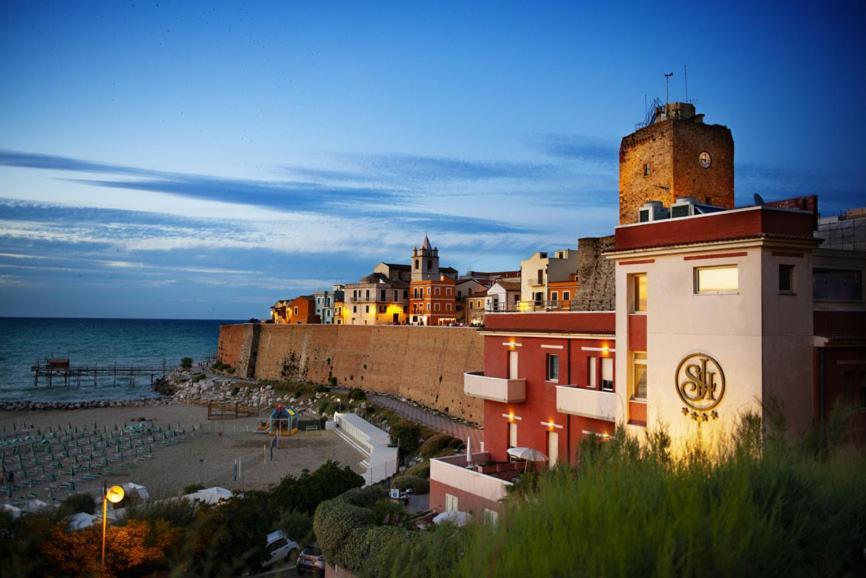 Art Hotel Santa Lucia Termoli Eksteriør billede